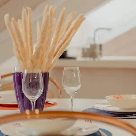 Aphrodite Luxury With Jacuzzi *