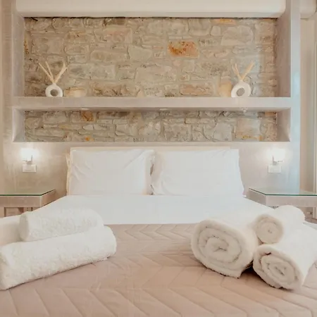 Aphrodite Luxury With Jacuzzi 公寓